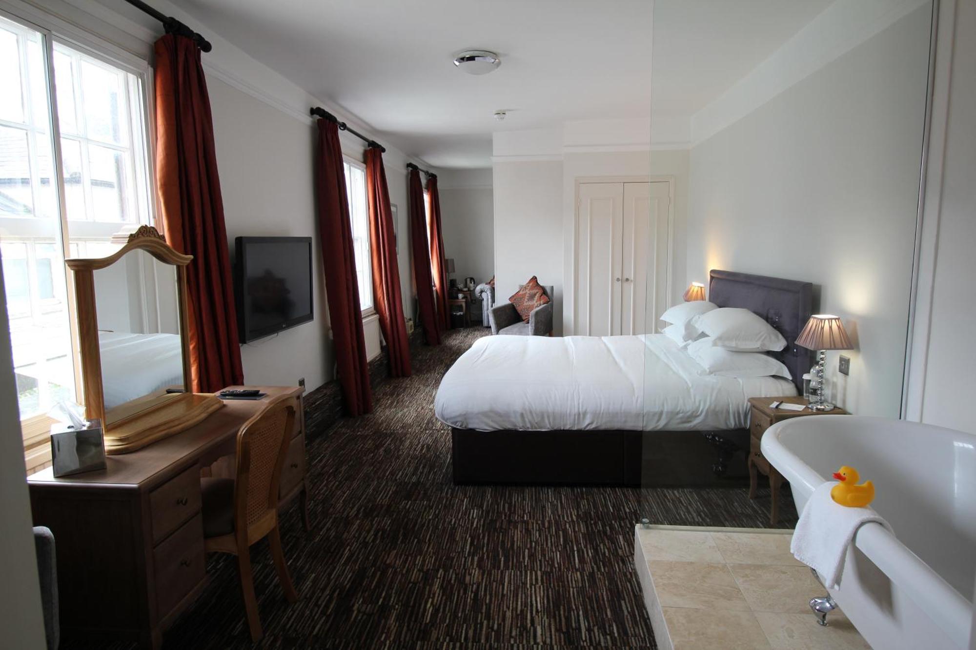 The Saracens Head Hotel غريت دنمو المظهر الخارجي الصورة