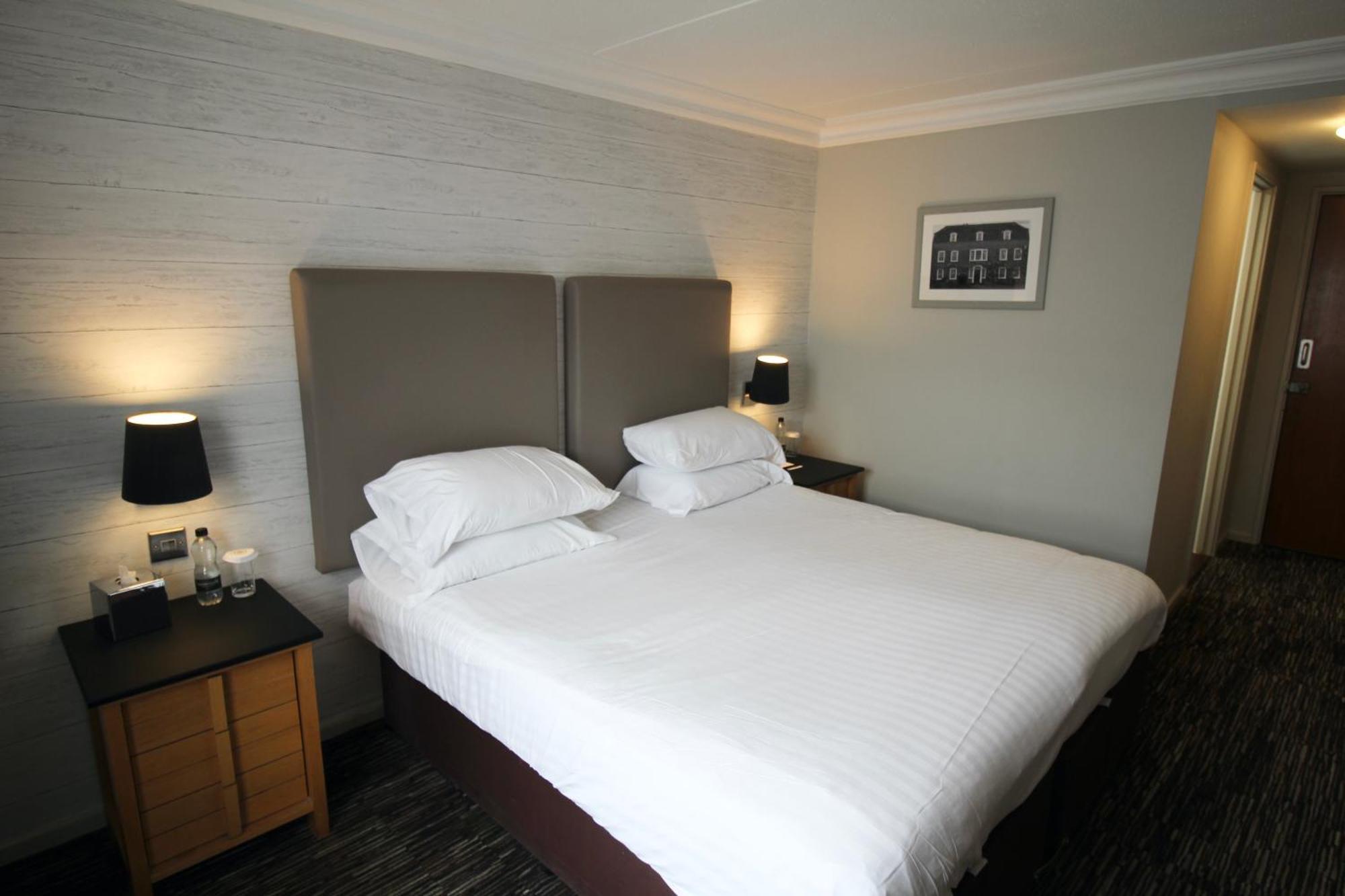 The Saracens Head Hotel غريت دنمو المظهر الخارجي الصورة