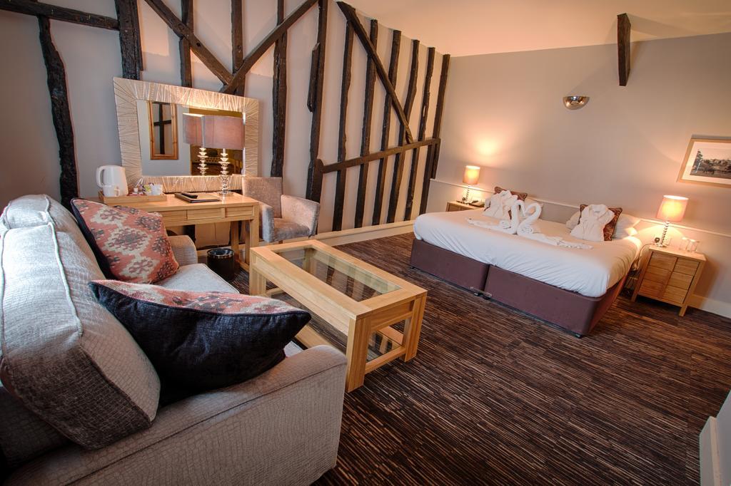 The Saracens Head Hotel غريت دنمو المظهر الخارجي الصورة