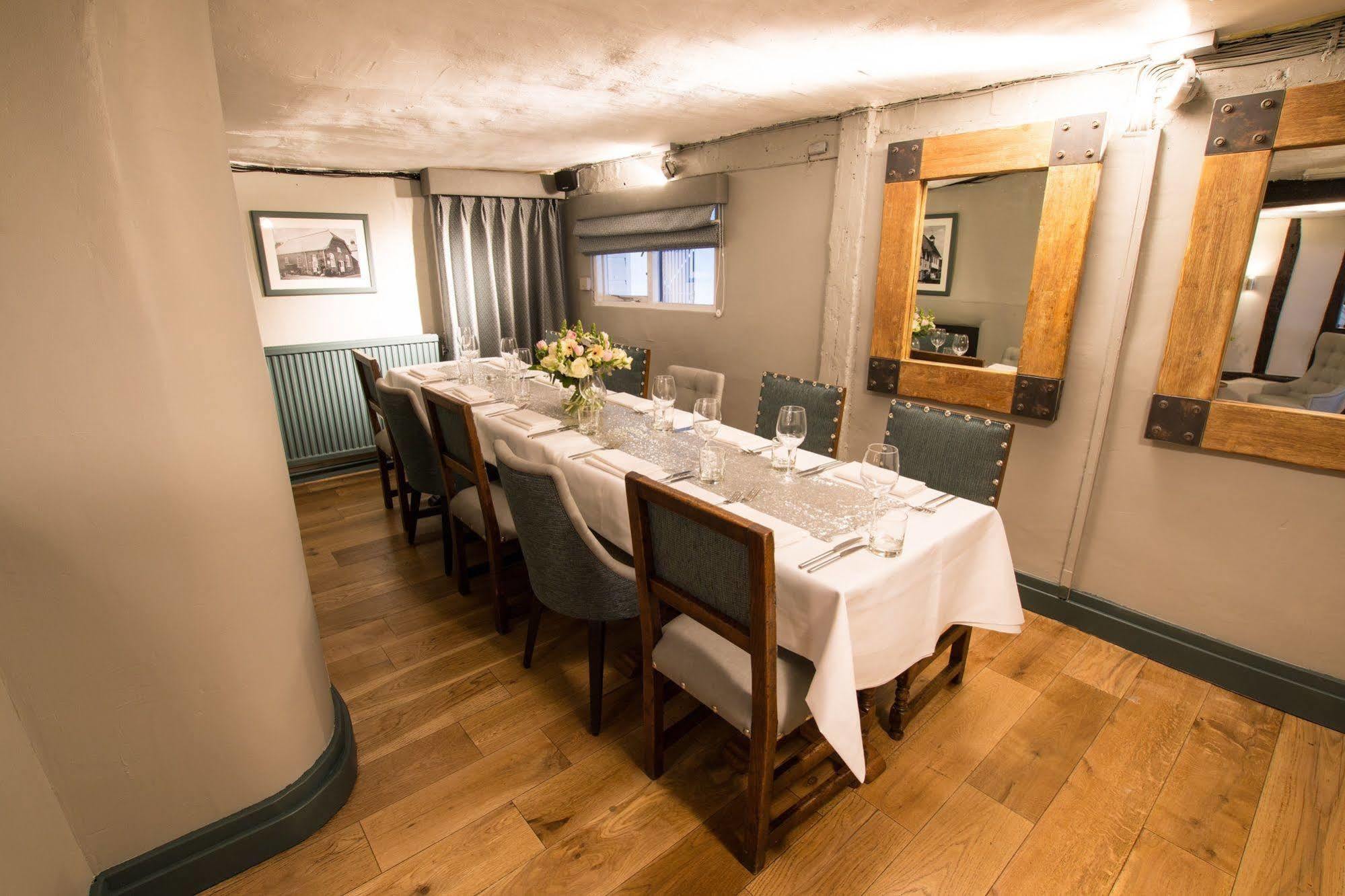 The Saracens Head Hotel غريت دنمو المظهر الخارجي الصورة